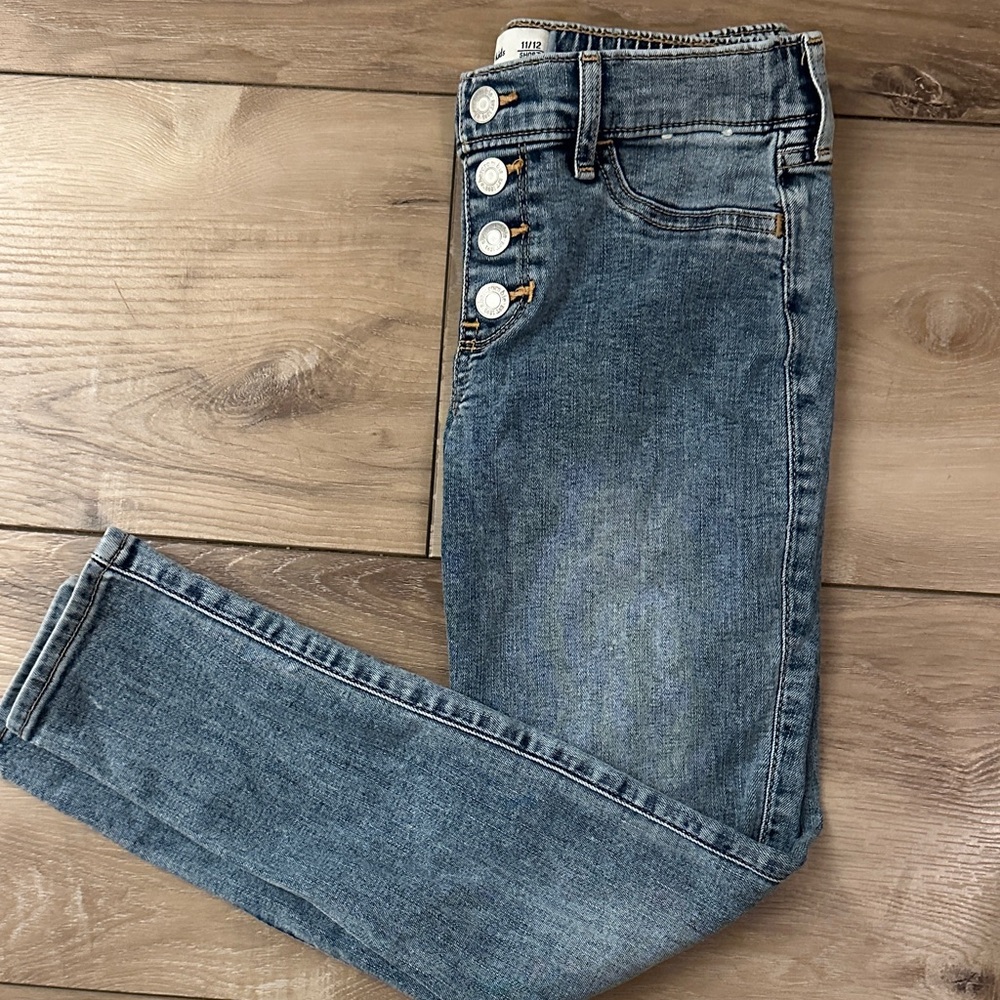 Abercrombie Kids High Rise Blue Jeans